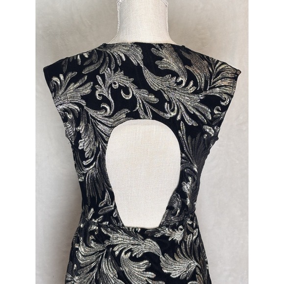 Fashion Nova Black Gold Embroidered Bodycon Midi Dress Plunge Neck Size L - Picture 10 of 10